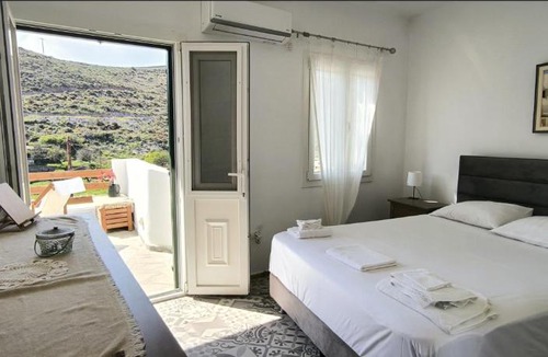 Loutra House | Kythneria