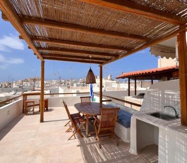 Vivlos Villa | La Casa Bianca Naxos