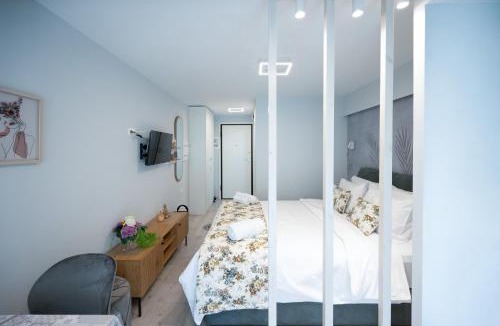 Ioannina Town Centre Apartment | La Luna Lux Studio