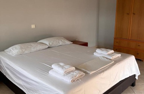 Anthousa Apartment | La Torre House