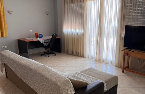 Anthousa Apartment | La Torre House