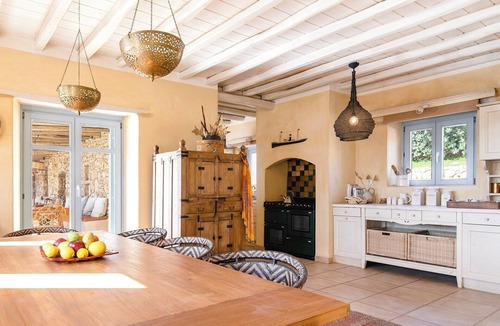 Finikas Villa | Laeticia - Seven Bedroom Villa, Sleeps 14