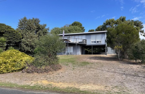 Alexandrina House | Lagoon View Lodge - a waterfront retreat