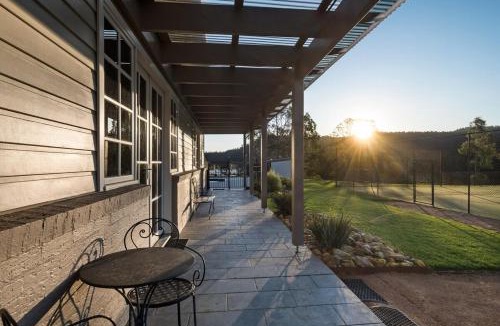 Kangaroo Valley House | Lake David Luxury Lakehouse