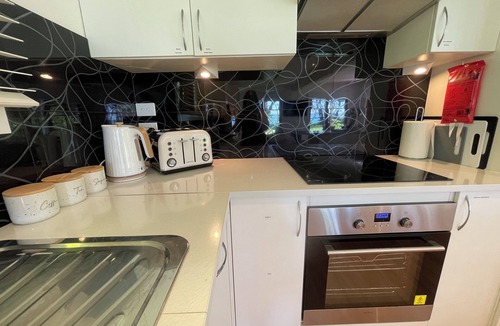 Brightwaters Apartment | Lake House Escape in Beautiful Brightwaters