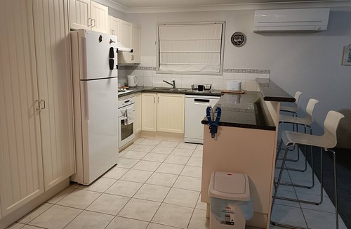Termeil House | Lake life @ lyra Pet friendly, Home away from home Cosy with everything needed