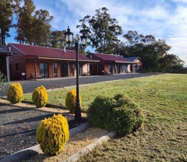 Oberon Ski Chalet | Lake Oberon Estate