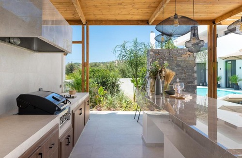 Afandou Apartment | Lanik Luxury Pool Villa