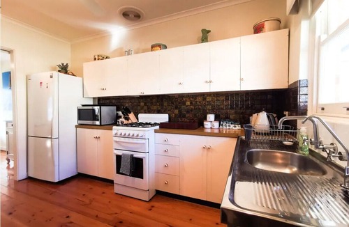 Glenelg North House | Lapin Castle in Glenelg North♥Sea&River✔