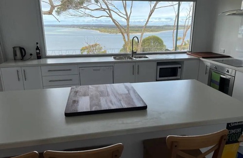 American River House | Large Kangaroo Island Beach House, 180* Views, 4 bedrooms - 10% discount August