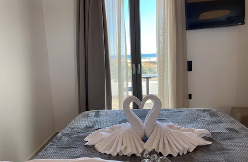 Mikri Vigla Hotel | Latramys Suites