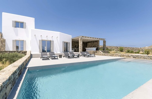 Kalafatis Villa | Lavish Mykonos Villa | Villa Artemis | 3 Bedrooms | Panoramic Sea Views |.