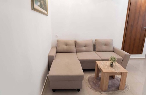 Neapoli-Sykies Apartment | Le Floor, Urban Escape near Thessaloniki center