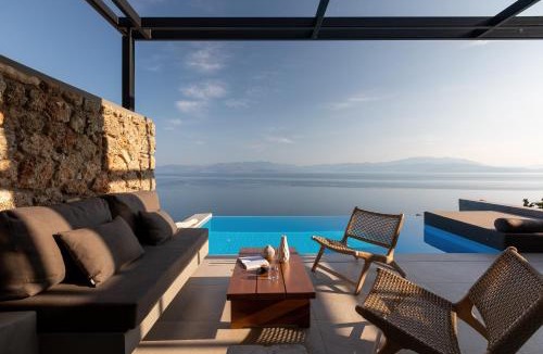 Evrostina Hotel | ​Le Grand Bleu Resort