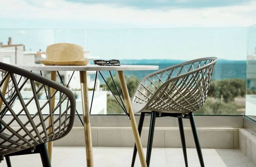 Gerakini Apartment | Le Grand Rêve Junior Suite 3