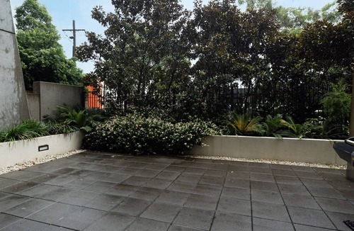 Camperdown Apartment | Leafy Inner City Apartment Camperdown