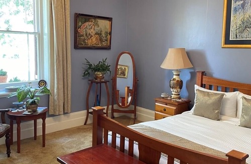 Leconfield Bed & Breakfast | Leconfield House, heritage luxury hotels in the Hunter Valley, built 1872