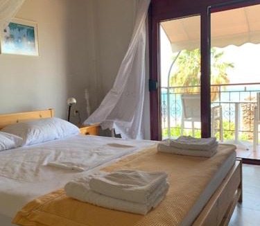 Polichnitos Apartment | Lefteris