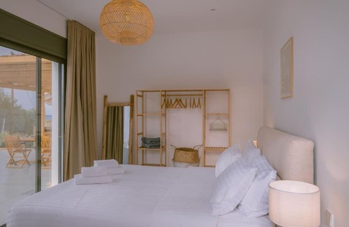 Foinikounta Villa | Lemon Hill Villa