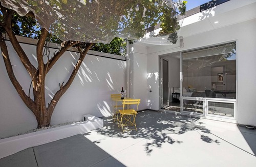 Glenelg South Apartment | "Lemon & Salt" Studio Glenelg