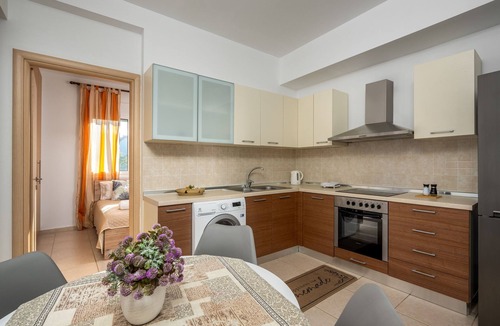 Kalavarda Apartment | Levanta Cozy Two-Bedroom Apartment in Kalavarda