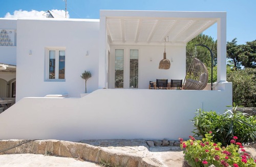 Ano Mera House | Levantes House Mykonos