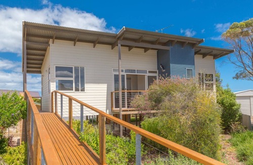 Carrickalinga House | Lewis Retreat - 40 Lewis Road