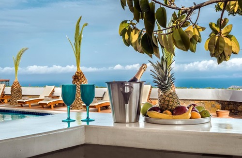 Vrouhas House | Leyla Luxury Villa with Spinalonga View