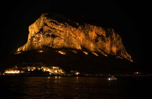 Monemvasia Apartment | Leylands yard