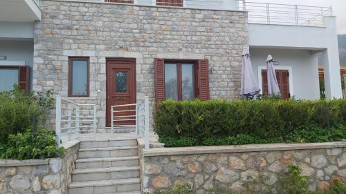 Poulithra Apartment | Light blue studios 2