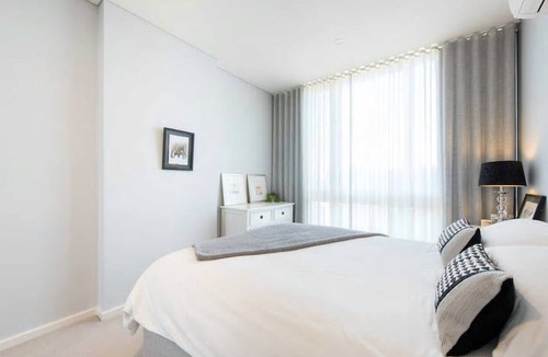 Zetland House | Light & Spacious City Fringe Apartment