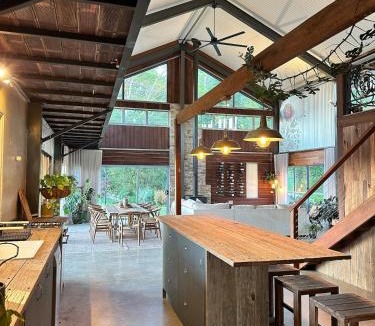 Montville House | Linden Rose Barn