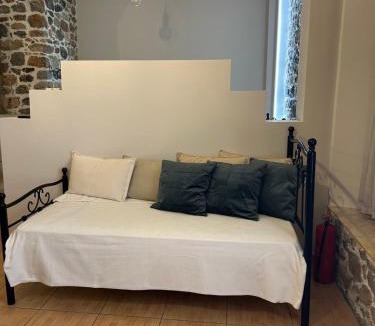 Pothia Apartment | Lithos Family Apartment