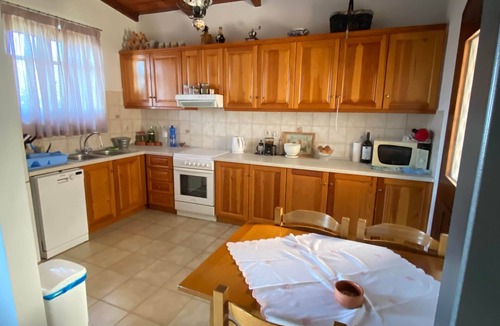 Leonidio House | Lithos - Stay Lithos