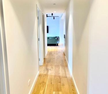 Fremantle Apartment | Little Lane Apartments Comfortable, Chic New Apartment in Heart Of Fremantle Features Large balcony & Free car bay