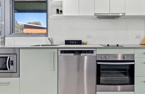 Lake Crackenback Apartment | Little Rocky Retreat