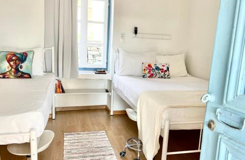 Chrissi Akti Apartment | Little Troll House 1