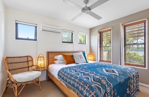 Mudjimba House | Little Whale House