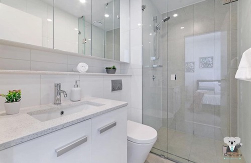 Liverpool Apartment | Liverpool Modern 1 Bed Studio with great view B