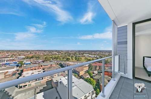 Liverpool Apartment | Liverpool Modern 1 Bed Studio with great view B