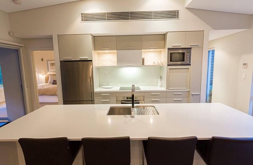 Wilyabrup House | Located on the exclusive Flutes/Brookland Valley Vineyard property