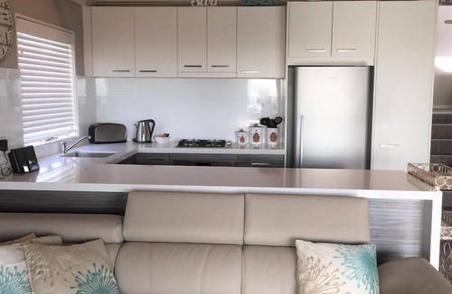 Ocean Grove House | LOCATION PLUS! - Everything At Your Doorstep