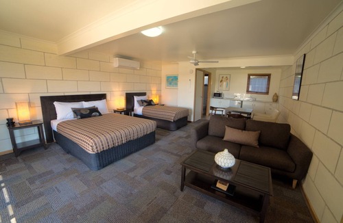 Port Campbell Apartment | Loch Ard Motor Inn