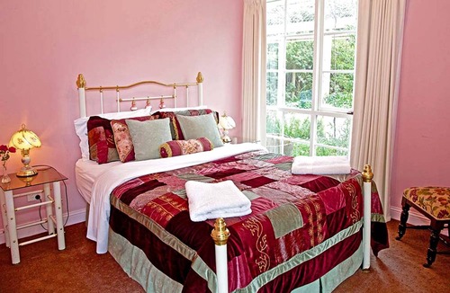 Yarra Glen Cabin | Lodge ∙ 1 bedroom ∙ 6 guests