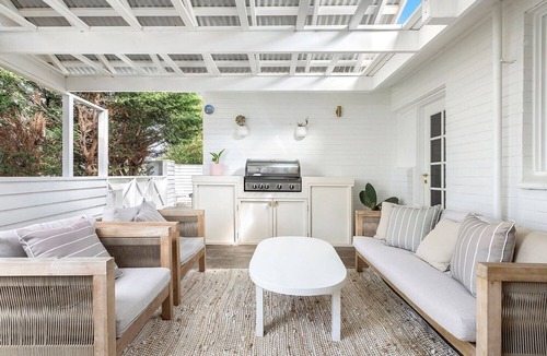 Frankston Villa | Long Island Beach Getaway