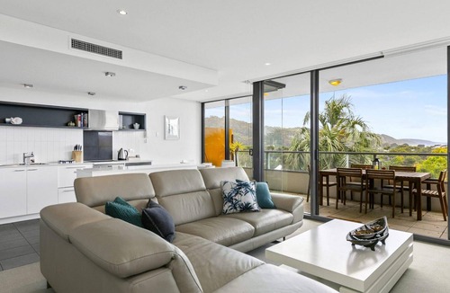 Lorne Apartment | Lorne Chalet Apartment 11 Odyssea