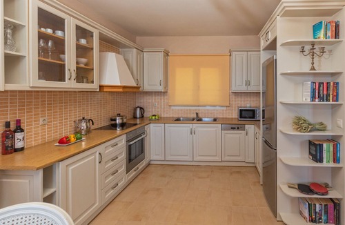 Lourdata Villa | Lourdas Beach View Villa