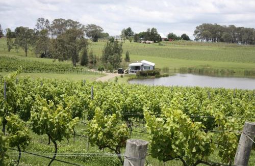Lovedale House | Lovedale Lakehouse Vineyard