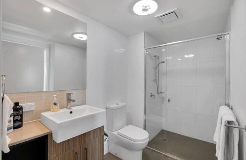 Mackay Apartment | Lovely 1-bedroom in the Heart of Mackay w Pool