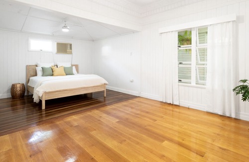 West Mackay House | Lowset 5 Bedroom Home With Office and two Living Spaces